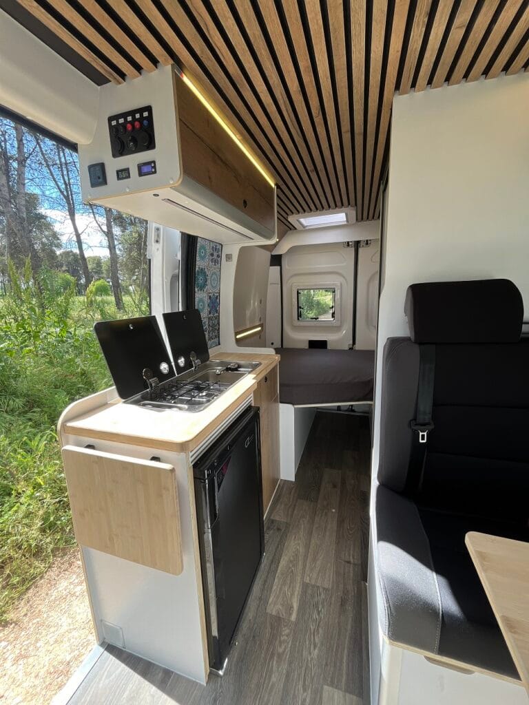 interior camper l2h2