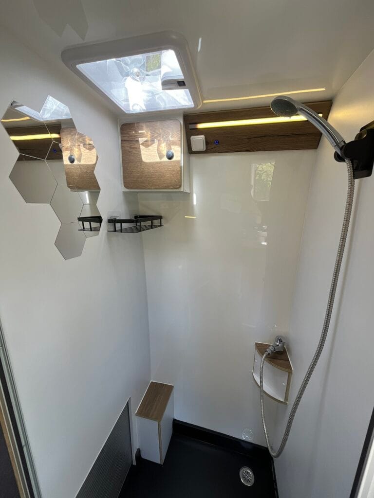 baño camperizacion l2 gran volumen