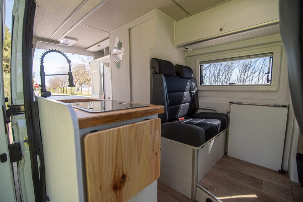 salon camperizacion jumper l3h2