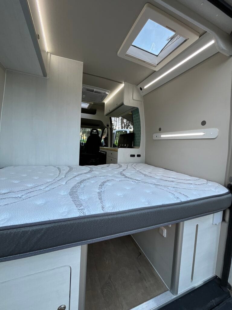 cama camperizacion l2h2